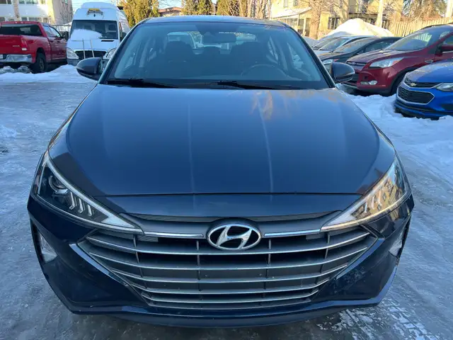 2020 Hyundai Elantra - Photo 4