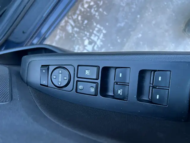 2020 Hyundai Elantra - Photo 20