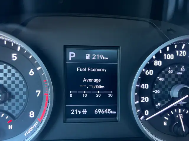 2020 Hyundai Elantra - Photo 23