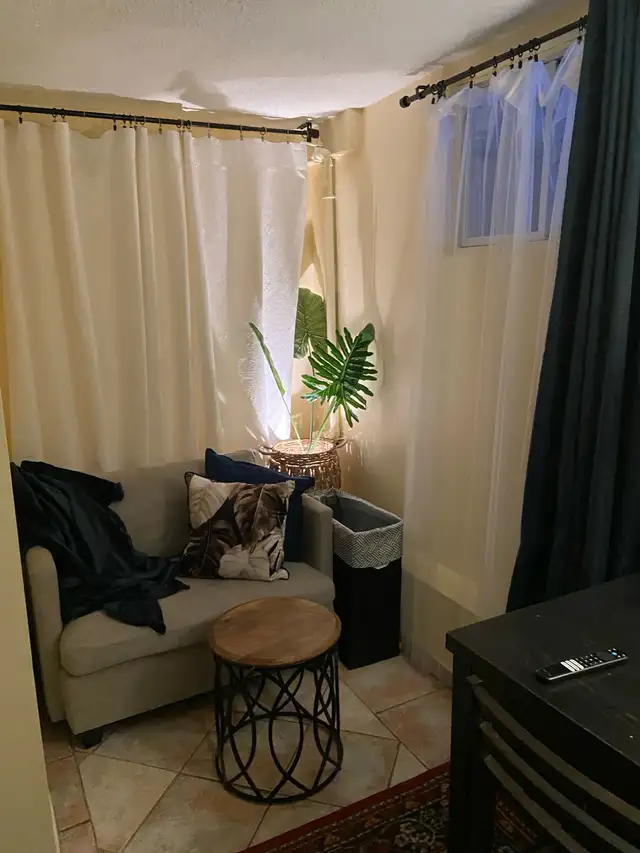 Room for rent in Toronto - Photo 6