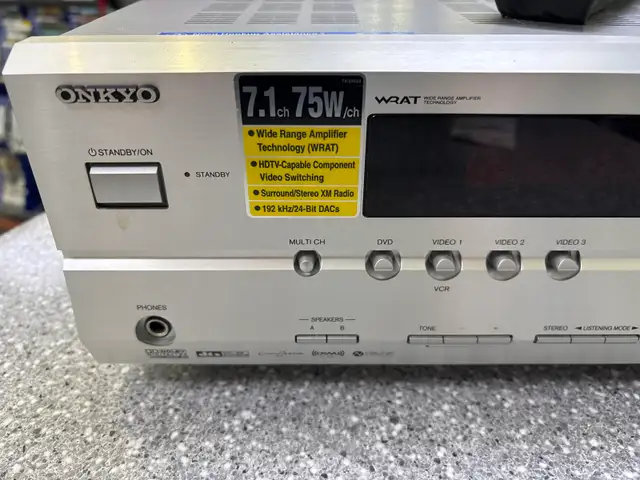 Onkyo TX-ST504 Reciever With Remote - Photo 2