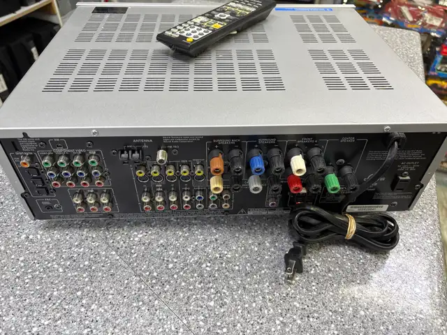 Onkyo TX-ST504 Reciever With Remote - Photo 5