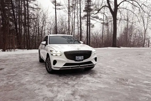 Luxury SUV For Rent - Genesis GV70 - Photo 2