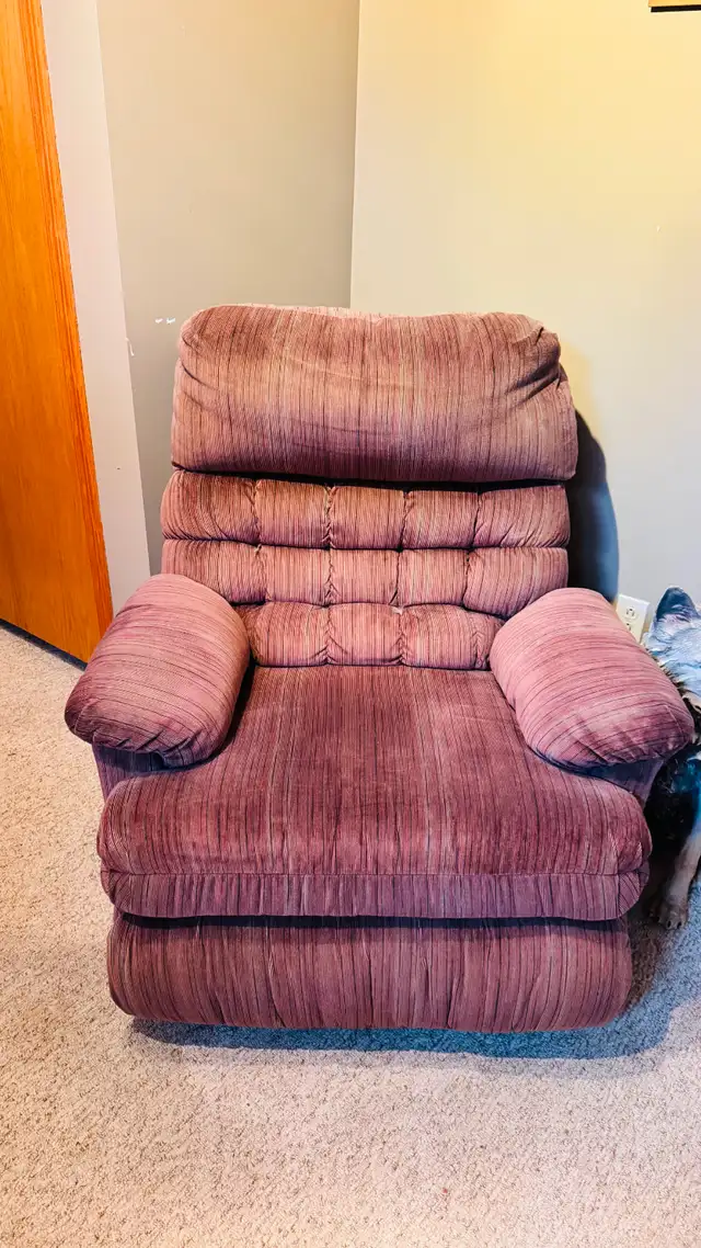 Rocker Recliner - Photo 2