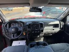 2019 Ram 1500 Classic ST QUAD CAB 4X4 / 6'4 BOX - Photo 10