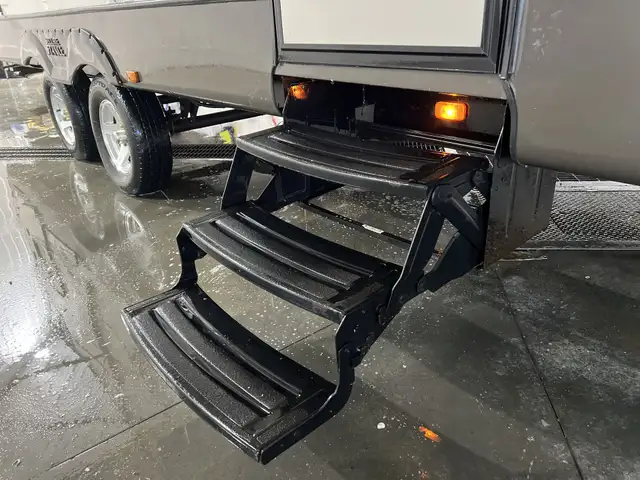 2013 Crossroads Sunset Trail 29SS SPACIOUS, REAR BATH. - Photo 8