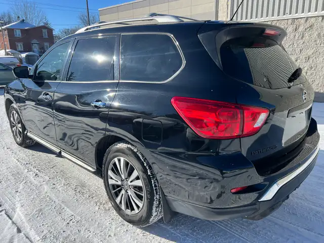 2018 Nissan Pathfinder - Photo 12