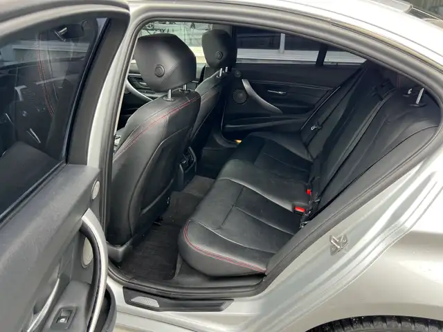 2013 BMW 3 Series - Photo 15