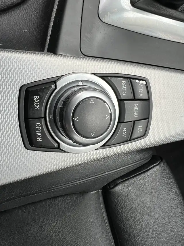 2013 BMW 3 Series - Photo 23