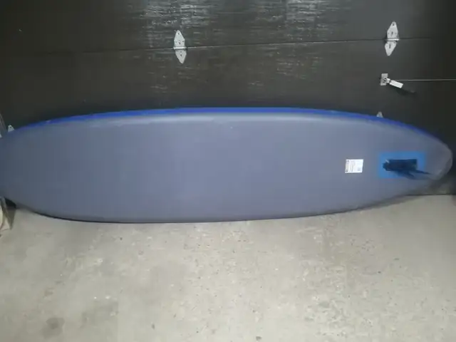 INFLATABLE PADDLE BOARD WITH AIR PUMP AND PADDLE - Photo 9