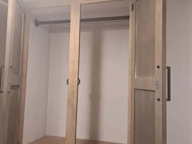 Fully Equipped Fifth Wheel with Big Features in a Compact Size - Photo 12