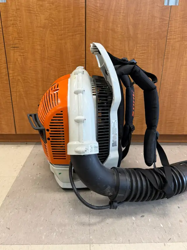 STIHL BR 600 Backpack Blower 64.8cc Gas - $549 - Photo 3