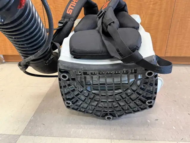 STIHL BR 600 Backpack Blower 64.8cc Gas - $549 - Photo 5