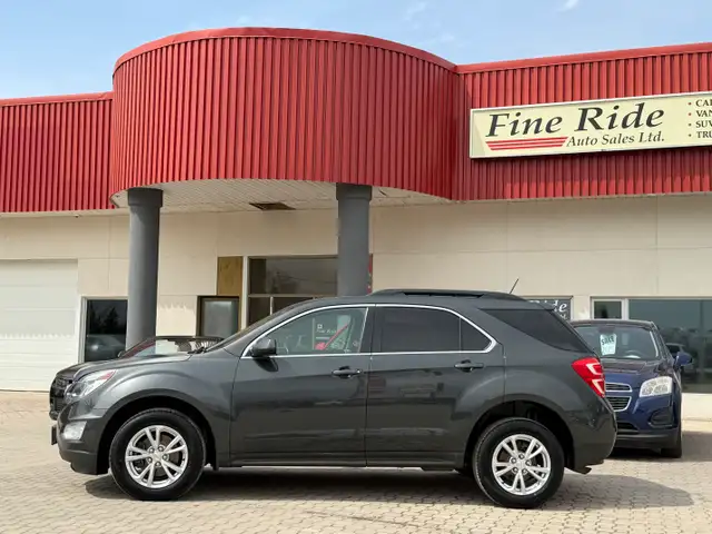2017 Chevrolet Equinox LT AWD ONLY 118,000KMS! - Photo 2