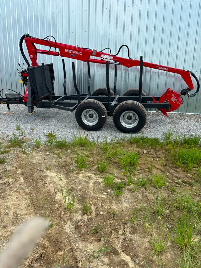 Chargeuse à bois Metavic 1150M14