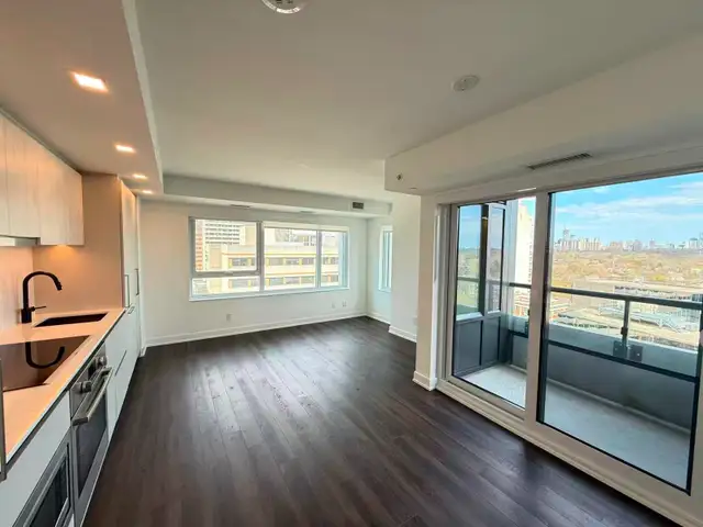 Bloor and Sherbourne 3 Bed 3 Bath Luxury Burke Condo for Rent - Photo 3