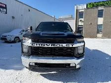 2020 Chevrolet Silverado 2500HD LT /6.6L GAS /4X4 /NO ACCIDENTS - Photo 9