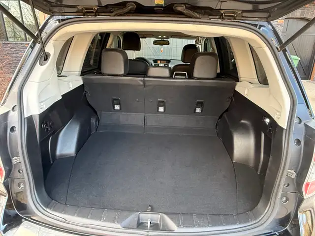 2015 Subaru Forester 2.5i Touring AWD - Photo 9