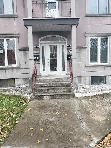 Chambre à louer . Coloration