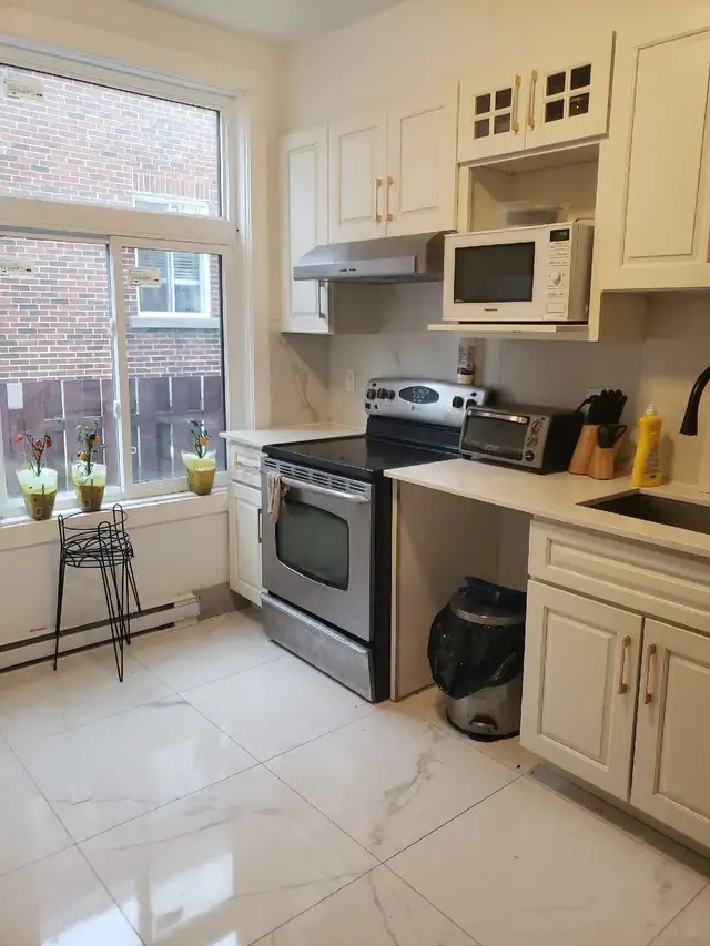 Chambre à louer . Coloration - Photo 3