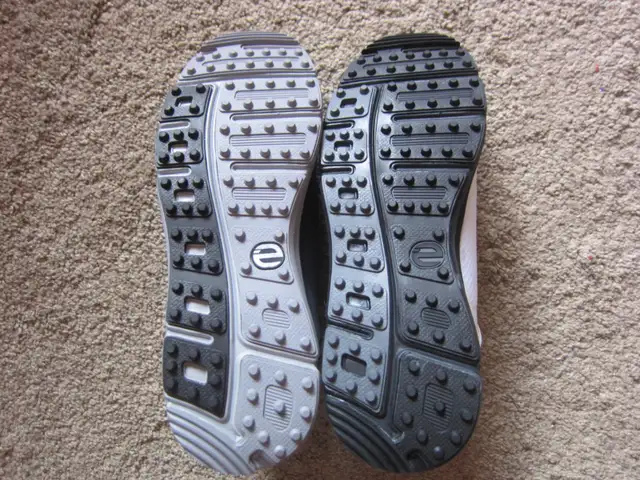 THURSDAY! WHO NEEDS AN OUTRAGEOUS DEAL FOR NEW SHOES?? - Photo 4