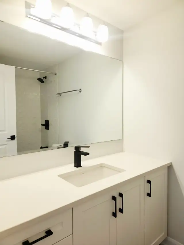 32-401 Glenroy Gilbert Drive  - Brand New And Move-In Ready! $15 - Photo 13