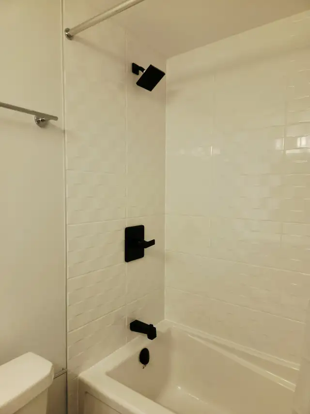 32-401 Glenroy Gilbert Drive  - Brand New And Move-In Ready! $15 - Photo 14