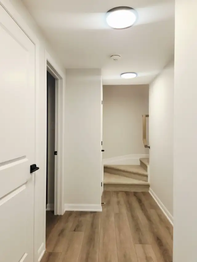 32-401 Glenroy Gilbert Drive  - Brand New And Move-In Ready! $15 - Photo 16