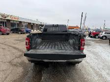 2022 Ram 3500 LARAMIE / 8FT LONG BOX / NO ACCCIDENTS / ONE OWNER - Photo 5
