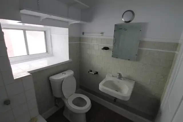 D103 Neeve Street - Bachelor Apartment for Rent - Photo 7