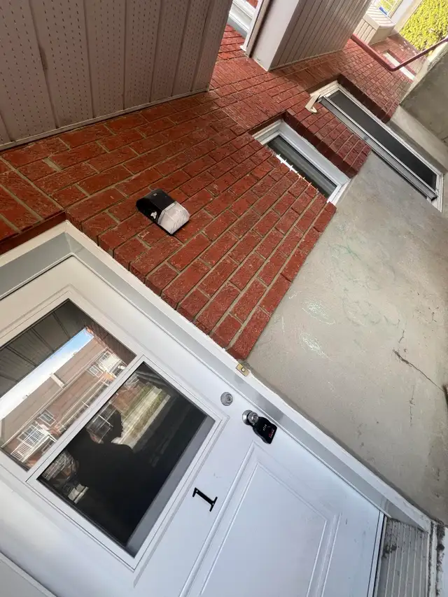 Joli condo 2 chambres RÉNOVÉ - Beautiful 2 bedroom condo - Photo 3