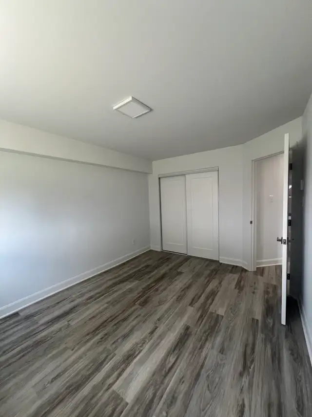 Joli condo 2 chambres RÉNOVÉ - Beautiful 2 bedroom condo - Photo 9