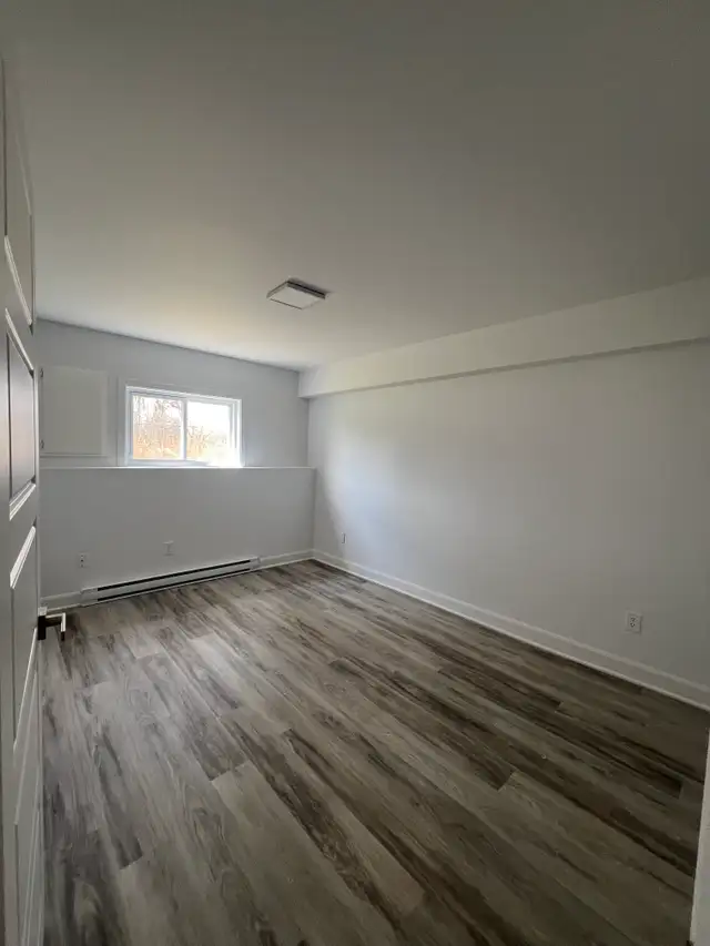 Joli condo 2 chambres RÉNOVÉ - Beautiful 2 bedroom condo - Photo 11