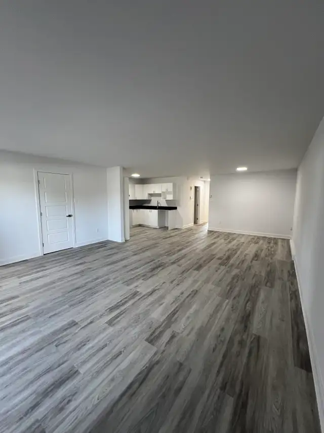 Joli condo 2 chambres RÉNOVÉ - Beautiful 2 bedroom condo - Photo 12