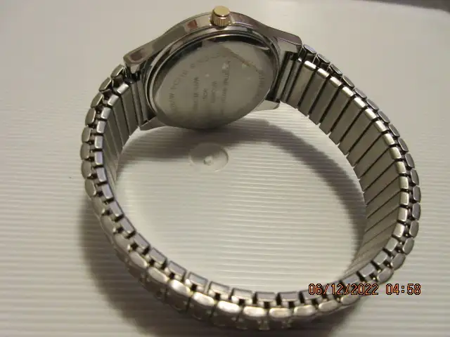 Men's Watch - Photo 2