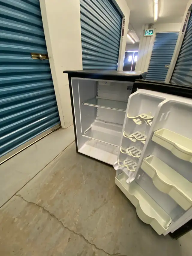 MINI FRIDGE AVAILABLE - Photo 6