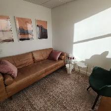 Beautiful Office & Group Space Available – 175 E Broadway ( Lee