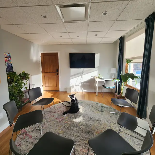 Beautiful Office & Group Space Available – 175 E Broadway ( Lee - Photo 4