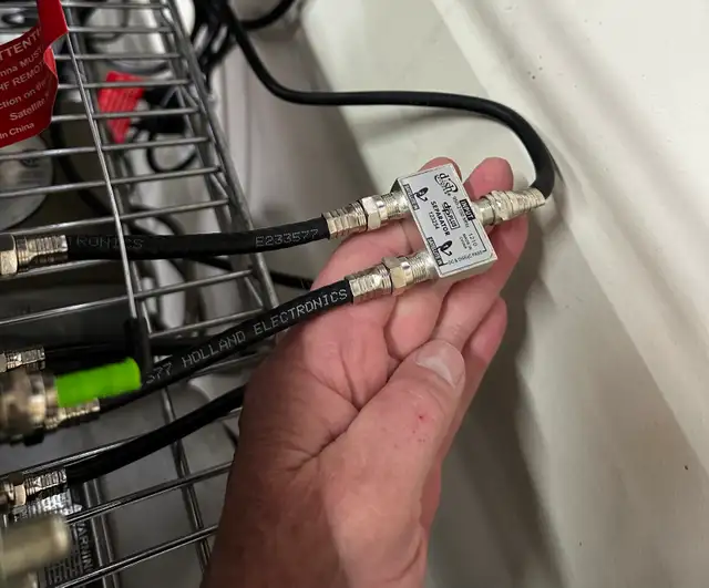 Bell 9242 PVR HD Refurbished satellite tv receiver - Photo 10