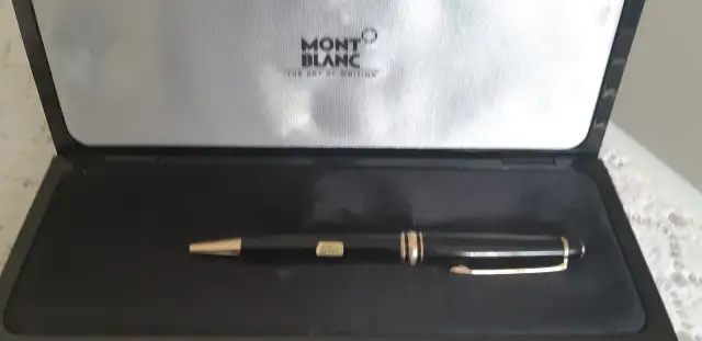 MONT BLANC PEN AND OTHER COLLECTIBLES