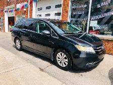 GARANTIE/2014 HONDA ODYSSEY SE/ 8 PASSENGER/TRÈS BONNE MÉCANIQUE