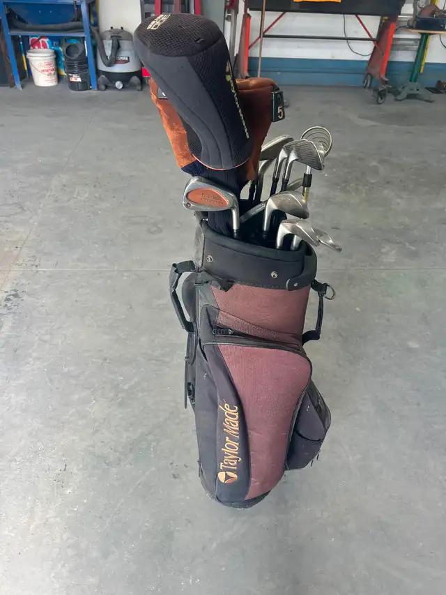 Men’s Taylor Made golf clubs