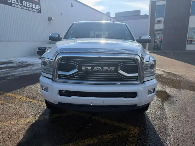 2018 Ram 3500 LIMITED LONGHORN MEGACAB ONE OWNER NO ACCIDENTS - Photo 9