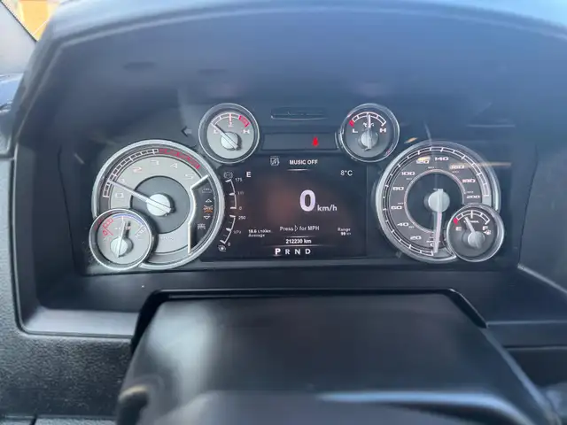 2018 Ram 3500 LIMITED LONGHORN MEGACAB ONE OWNER NO ACCIDENTS - Photo 14