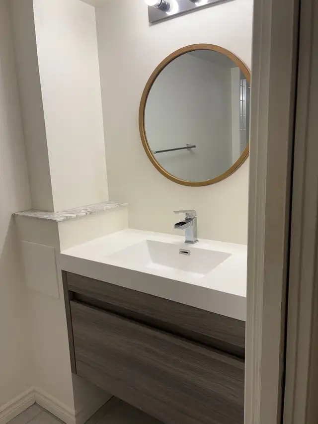 1 bedroom apt. All-inclusive - across from beach and trail - Photo 6