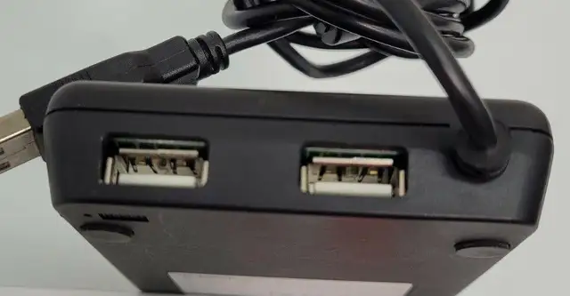 Kensington Laptop Keypad Calculator with USB Hub - Photo 3