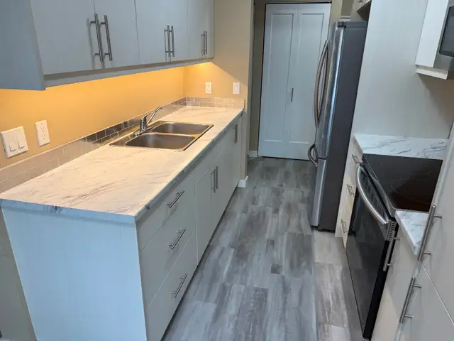 Renovated 2 Bedroom Apartment in Kimberley - Photo 14
