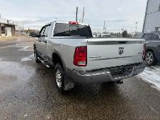 2013 Ram 2500 SLT OUTDOORSMAN ONE OWNER NO ACCIDERNTS CREW 4X4 - Photo 3