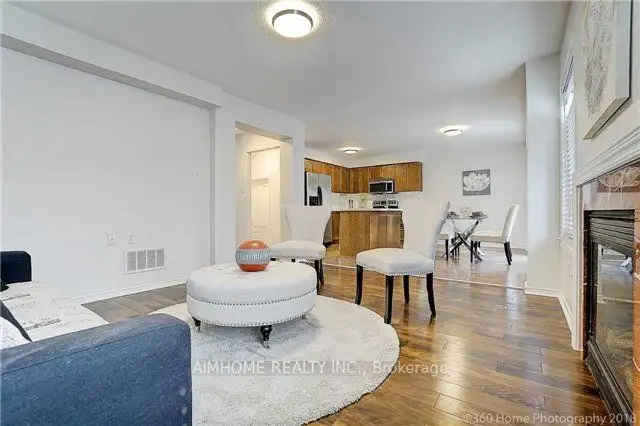 Detached house for rent starting June 1st -Brampton - Photo 4