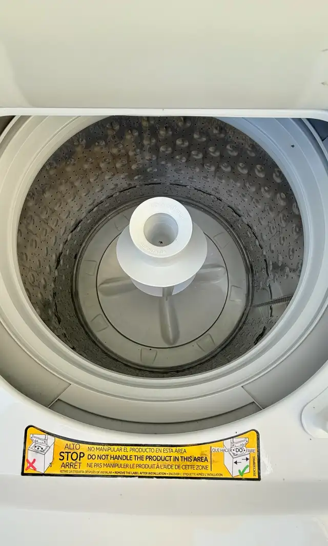 Ge Stackable washer and dryer - Digital controls - Photo 5